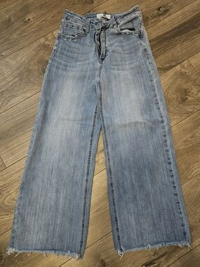 Women's Light Blue Wide-Leg High-Rise Jeans
